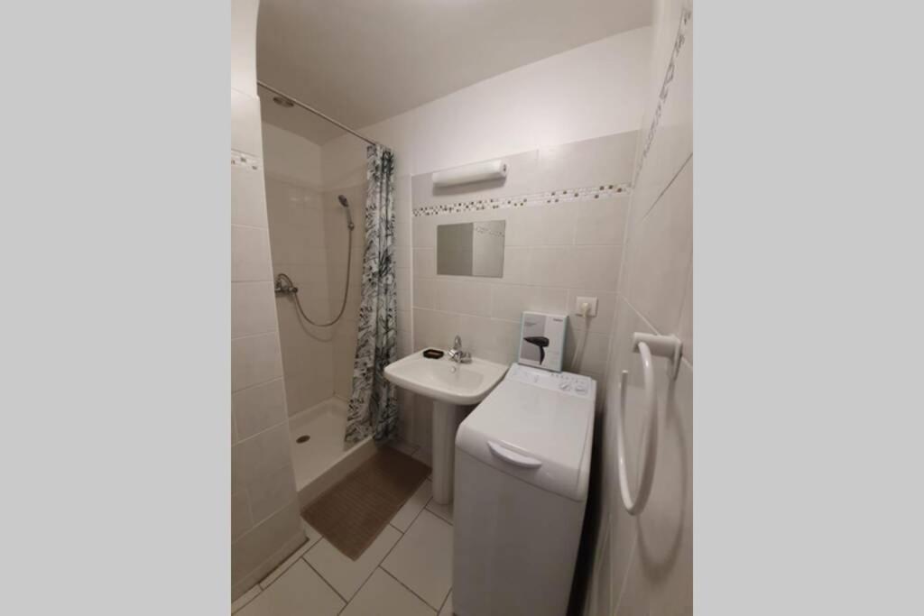 Historical Center Of Pezenas Apartment ภายนอก รูปภาพ